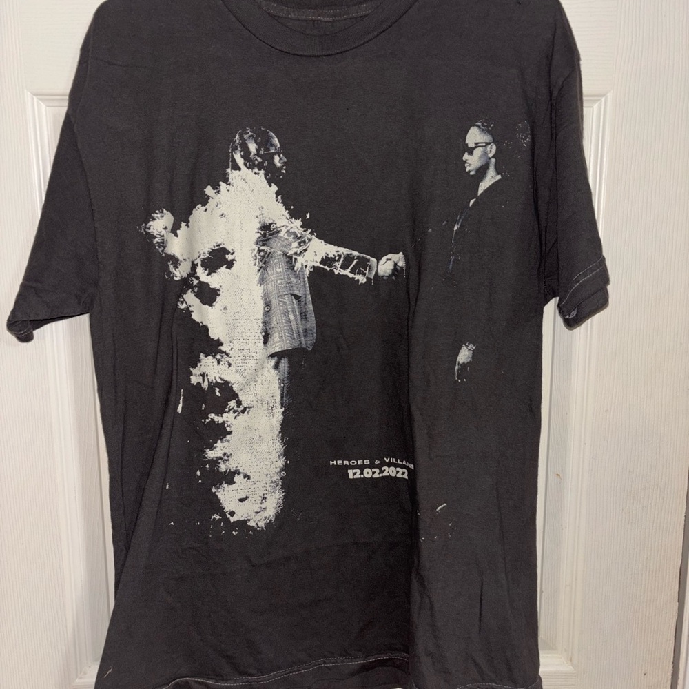 PacSun Charcoal Graphic Tee